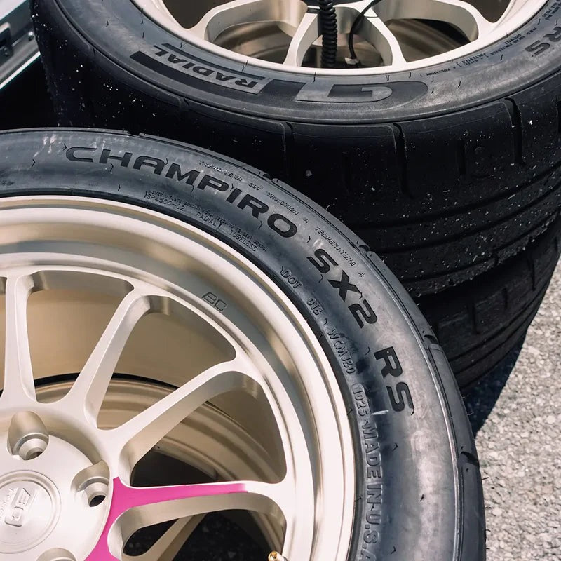 GT Radial Champiro SX2 RS