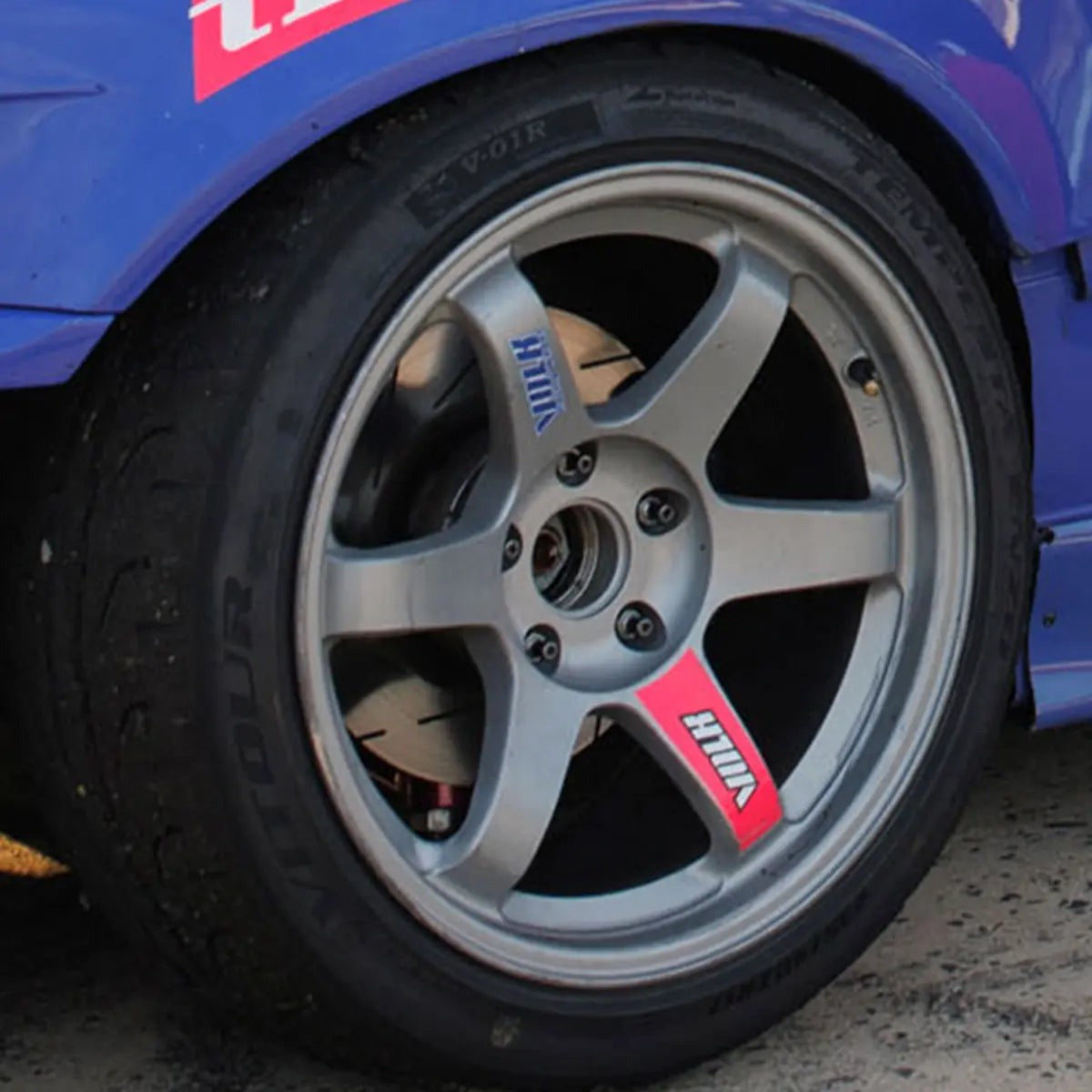Vitour Tempesta Enzo V-01R